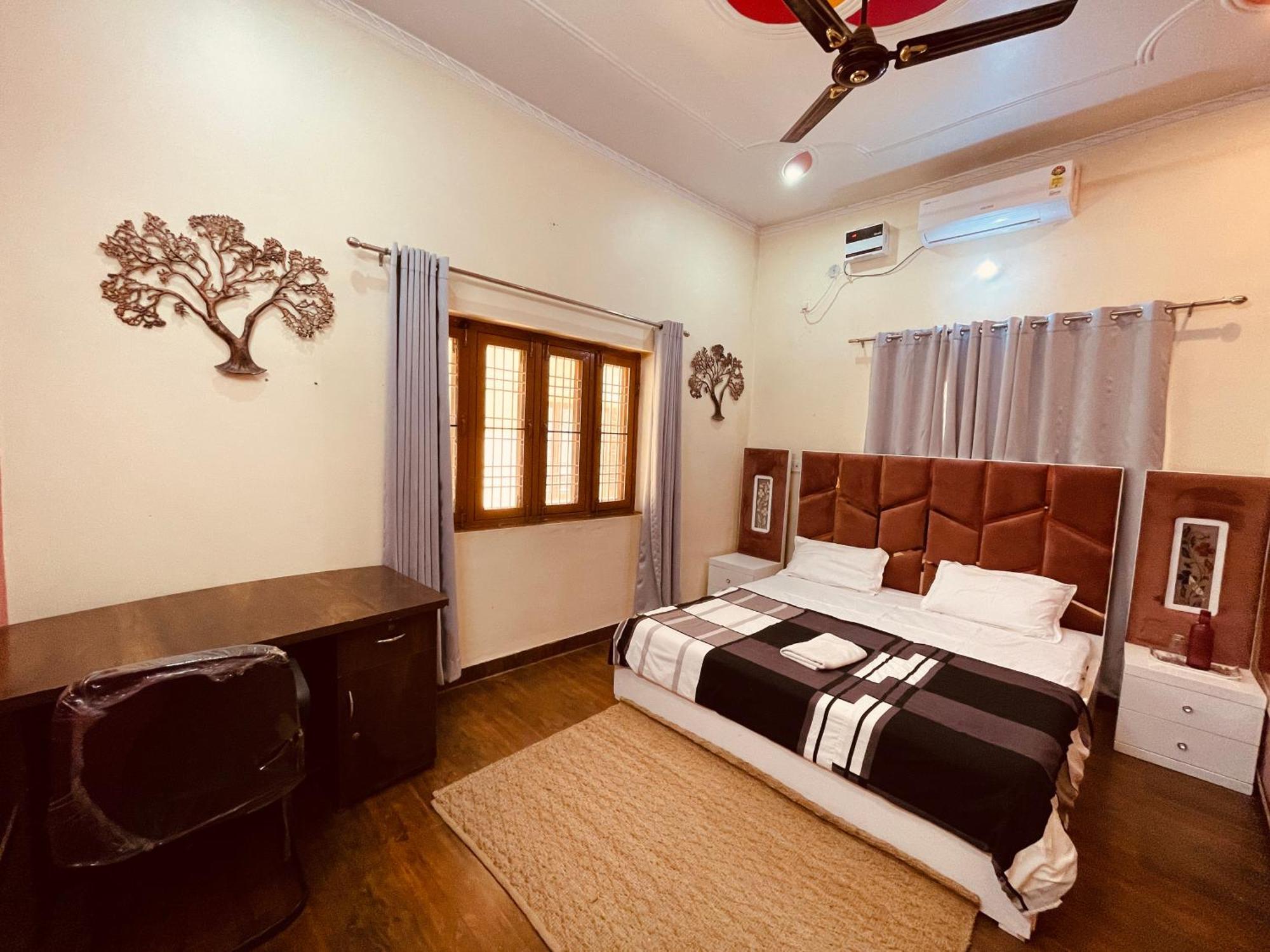 Stayble Homestay Dehradun Exterior photo